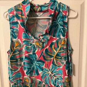 Women’s Crown & Ivy Pink Palms sleeveless blouse